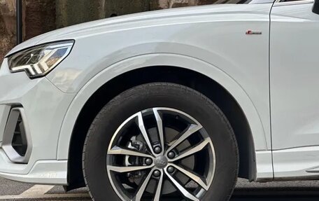 Audi Q3, 2021 год, 2 330 000 рублей, 18 фотография