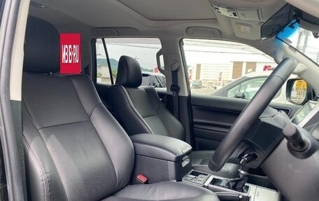 Toyota Land Cruiser Prado 150 рестайлинг 2, 2022 год, 2 541 000 рублей, 14 фотография