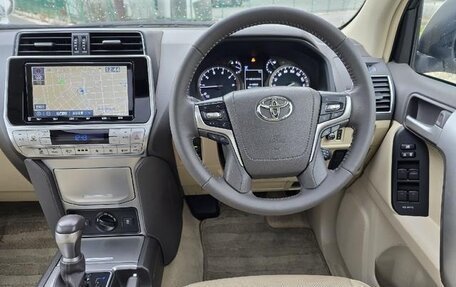 Toyota Land Cruiser Prado 150 рестайлинг 2, 2022 год, 2 523 000 рублей, 18 фотография