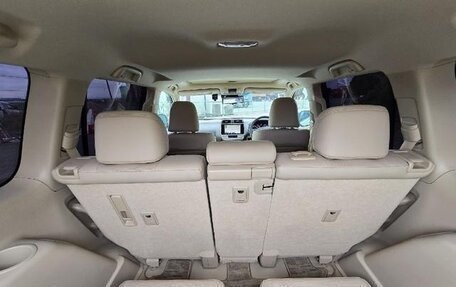 Toyota Land Cruiser Prado 150 рестайлинг 2, 2022 год, 2 523 000 рублей, 39 фотография