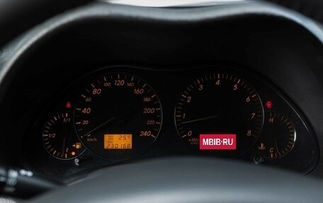 Toyota Avensis III рестайлинг, 2005 год, 799 000 рублей, 12 фотография