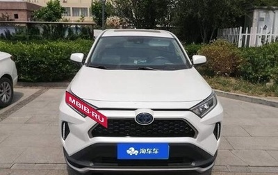 Toyota RAV4, 2021 год, 2 055 000 рублей, 1 фотография