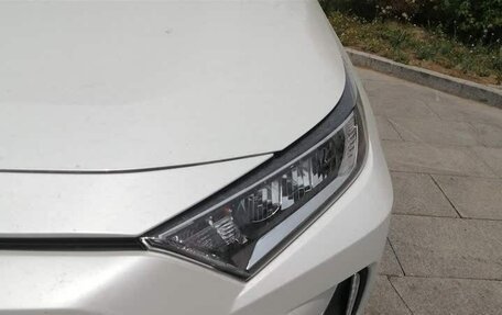 Toyota RAV4, 2021 год, 2 055 000 рублей, 6 фотография