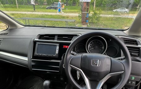 Honda Fit III, 2013 год, 1 199 000 рублей, 11 фотография