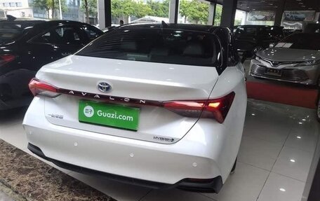 Toyota Avalon, 2022 год, 2 650 000 рублей, 7 фотография