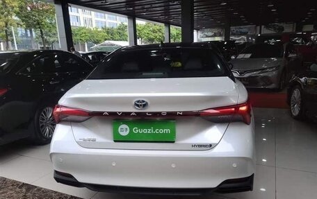 Toyota Avalon, 2022 год, 2 650 000 рублей, 6 фотография