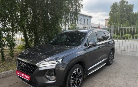 Hyundai Santa Fe IV, 2018 год, 2 840 000 рублей, 3 фотография