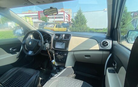 Renault Logan II, 2014 год, 830 000 рублей, 7 фотография