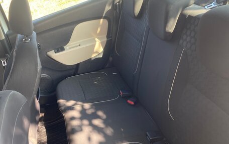 Renault Logan II, 2014 год, 830 000 рублей, 12 фотография