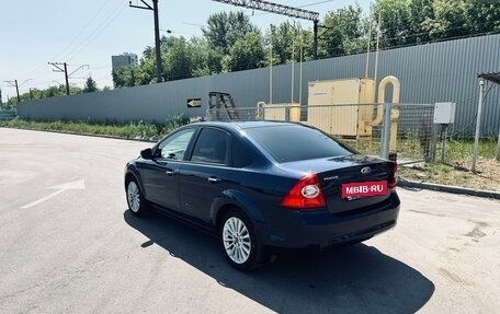 Ford Focus II рестайлинг, 2010 год, 800 000 рублей, 2 фотография