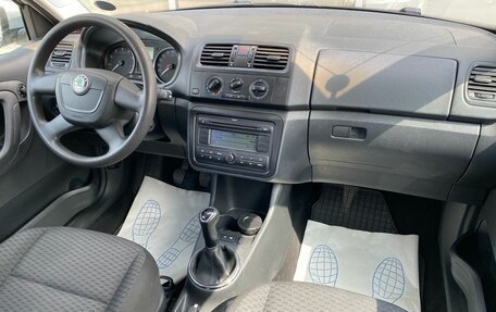 Skoda Fabia II, 2010 год, 579 000 рублей, 8 фотография