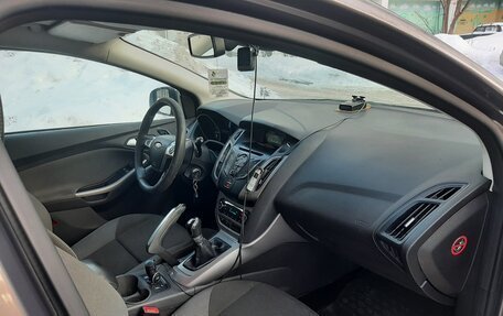 Ford Focus III, 2012 год, 670 000 рублей, 2 фотография
