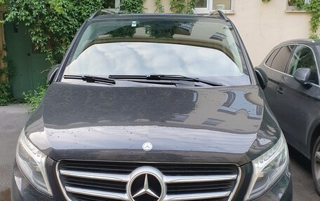 Mercedes-Benz V-Класс, 2017 год, 4 140 000 рублей, 1 фотография