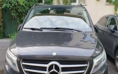Mercedes-Benz V-Класс, 2017 год, 4 140 000 рублей, 1 фотография