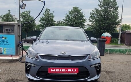 KIA Rio IV, 2018 год, 1 250 000 рублей, 2 фотография