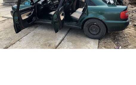 Audi A4, 1999 год, 300 000 рублей, 8 фотография