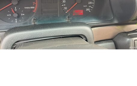 Audi A4, 1999 год, 300 000 рублей, 36 фотография