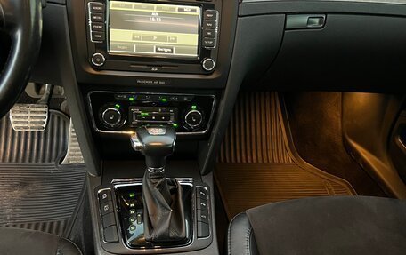 Skoda Superb III рестайлинг, 2012 год, 1 680 000 рублей, 12 фотография