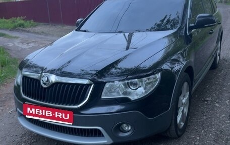Skoda Superb III рестайлинг, 2012 год, 1 680 000 рублей, 2 фотография