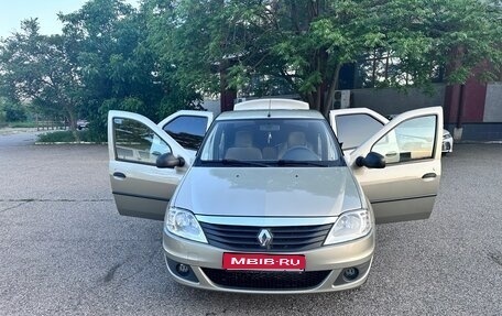 Renault Logan I, 2011 год, 445 000 рублей, 1 фотография