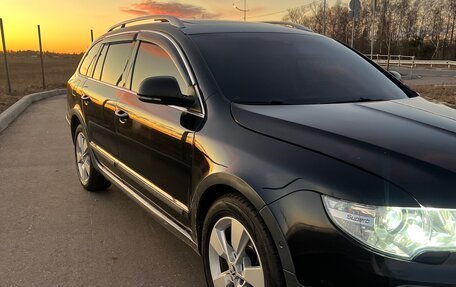 Skoda Superb III рестайлинг, 2012 год, 1 680 000 рублей, 21 фотография