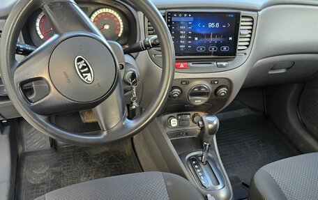 KIA Rio II, 2010 год, 600 000 рублей, 8 фотография