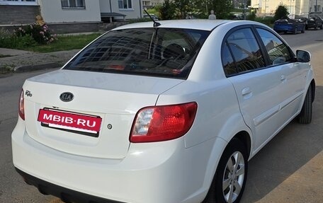 KIA Rio II, 2010 год, 600 000 рублей, 5 фотография