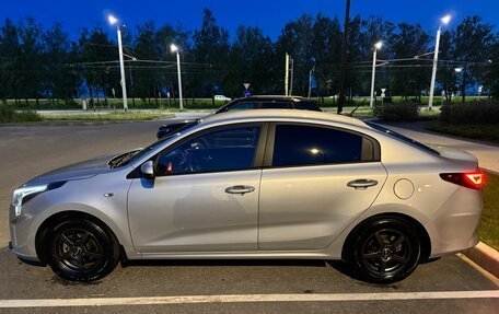 KIA Rio IV, 2021 год, 1 770 000 рублей, 4 фотография