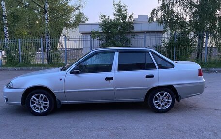Daewoo Nexia I рестайлинг, 2013 год, 355 000 рублей, 3 фотография