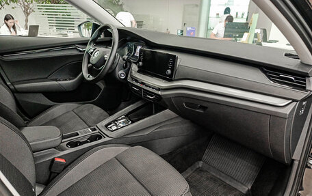 Skoda Octavia IV, 2021 год, 2 430 000 рублей, 15 фотография