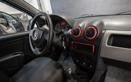 Renault Logan I, 2013 год, 300 000 рублей, 10 фотография