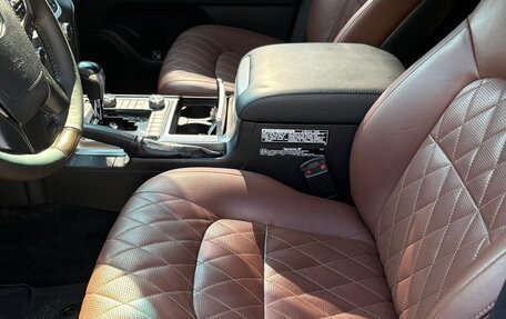 Toyota Land Cruiser 200, 2018 год, 7 270 000 рублей, 6 фотография