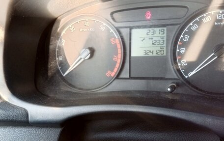 Skoda Fabia II, 2009 год, 350 000 рублей, 4 фотография