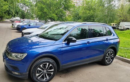 Volkswagen Tiguan II, 2019 год, 2 790 000 рублей, 5 фотография