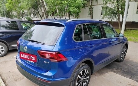 Volkswagen Tiguan II, 2019 год, 2 790 000 рублей, 7 фотография
