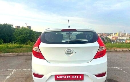 Hyundai Solaris II рестайлинг, 2012 год, 570 000 рублей, 9 фотография