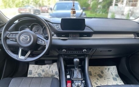 Mazda 6, 2019 год, 2 300 000 рублей, 11 фотография