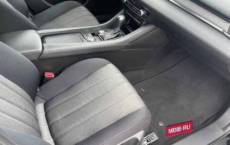 Mazda 6, 2019 год, 2 300 000 рублей, 12 фотография
