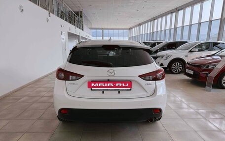 Mazda Axela, 2015 год, 1 350 000 рублей, 6 фотография