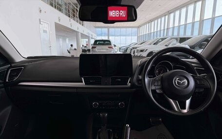 Mazda Axela, 2015 год, 1 350 000 рублей, 13 фотография