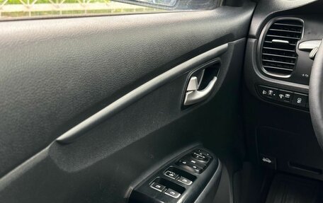 KIA Rio IV, 2019 год, 1 399 000 рублей, 25 фотография
