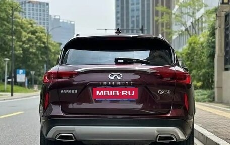 Infiniti Q50 I рестайлинг, 2022 год, 2 060 000 рублей, 3 фотография