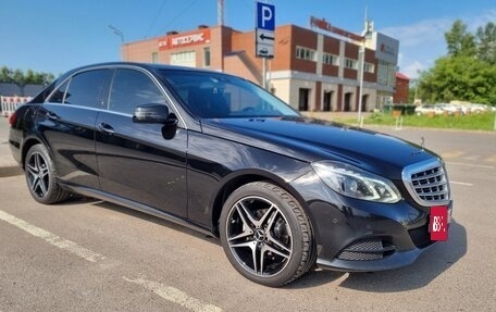 Mercedes-Benz E-Класс, 2013 год, 1 840 000 рублей, 3 фотография