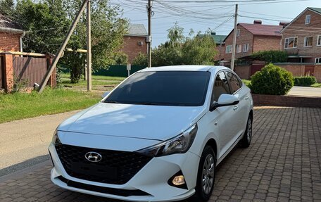 Hyundai Solaris II рестайлинг, 2019 год, 1 250 000 рублей, 17 фотография