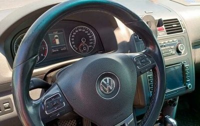 Volkswagen Touran III, 2011 год, 1 220 000 рублей, 1 фотография