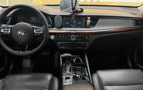 KIA K7, 2016 год, 1 950 000 рублей, 11 фотография