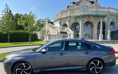 Honda Accord IX рестайлинг, 2018 год, 1 990 000 рублей, 8 фотография