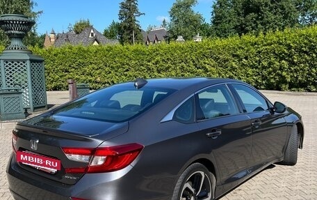 Honda Accord IX рестайлинг, 2018 год, 1 990 000 рублей, 4 фотография