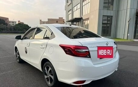 Toyota Vios III, 2022 год, 1 180 000 рублей, 9 фотография