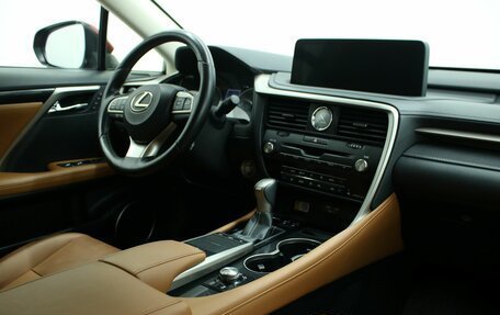 Lexus RX IV рестайлинг, 2020 год, 4 390 000 рублей, 3 фотография
